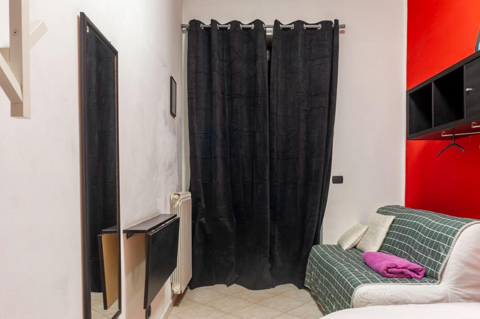 Cozy Room Stanza Close City Center In A Family House Stanza In Appartamento Condiviso Noi Viviamo In Casa Stanza In Affitto トリノ エクステリア 写真